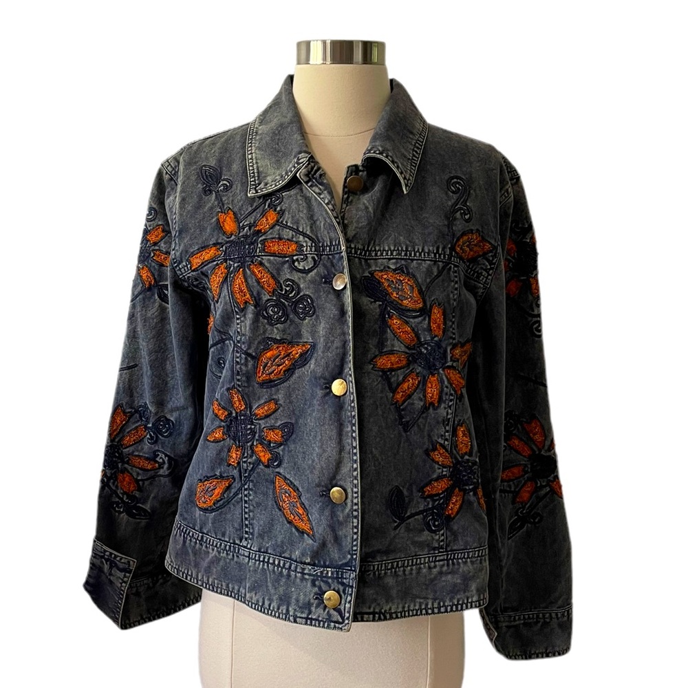 Christopher & Banks Jacket Size Medium Gray in Color